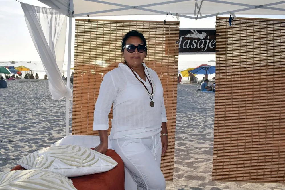 en_playa_cavancha_los_turistas_tienen_un_espacio_de_descanso_y_verdadera_relajacion_2