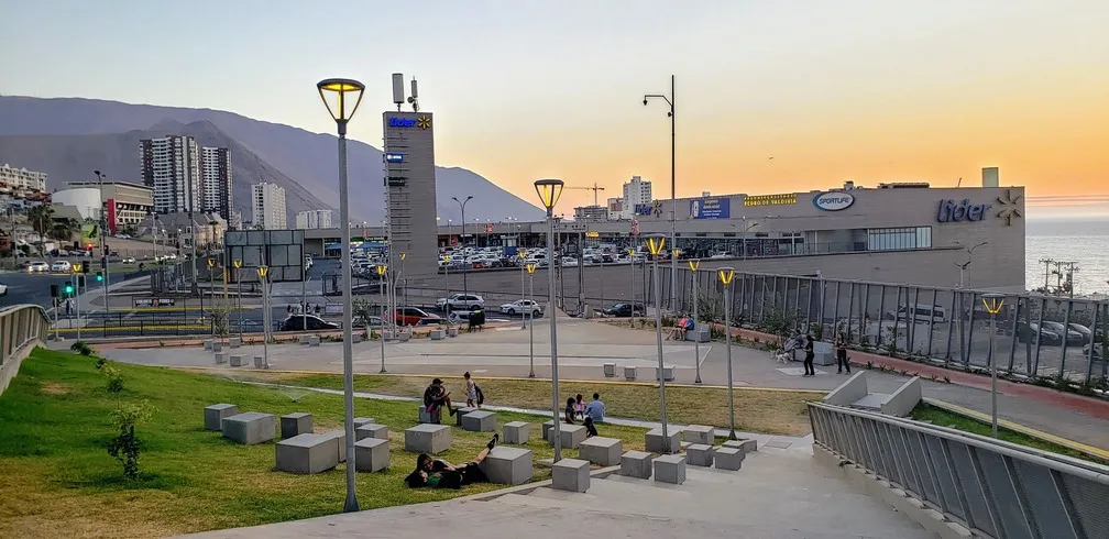 plaza_lastarria_de_iquique_nuevo_espacio_publico_impulsa_la_vida_comunitaria_en_el_sector_sur_3